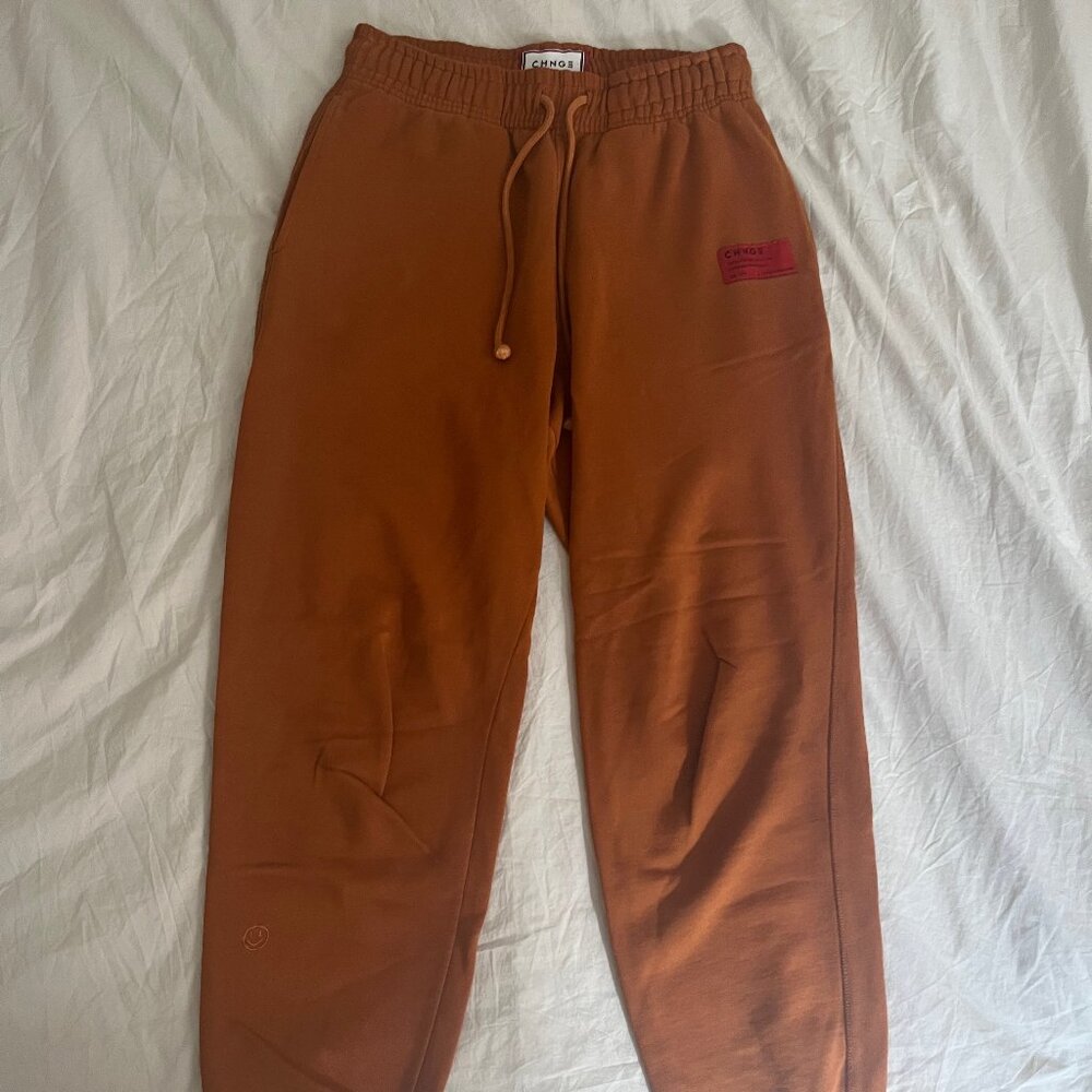CHNGE Sienna Logo Sweatpants